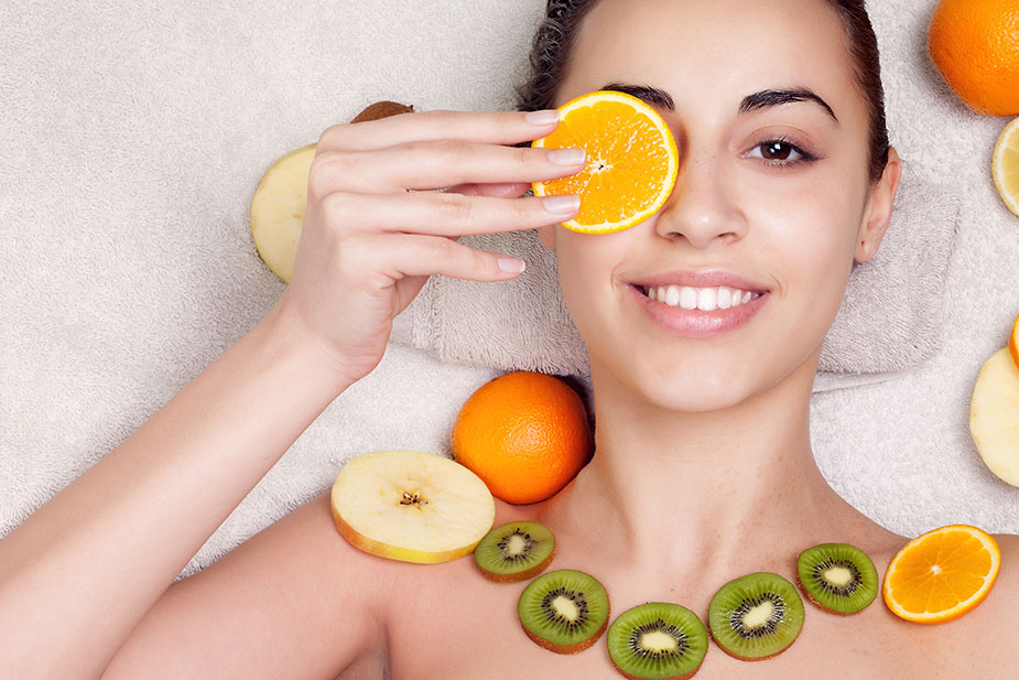 Top Foods for Radiant Skin: Diet Tips for a Clear, Glowing Complexion